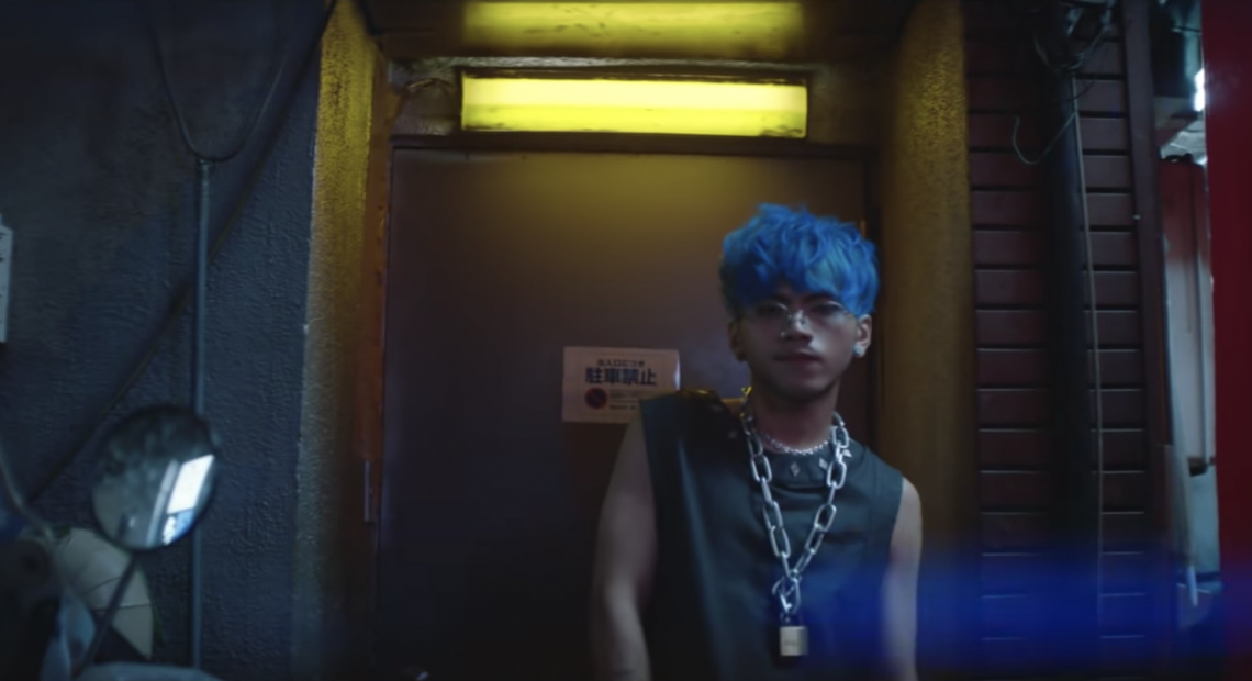 Watch No Rome cruise the streets on a motorbike in “Do It Again”