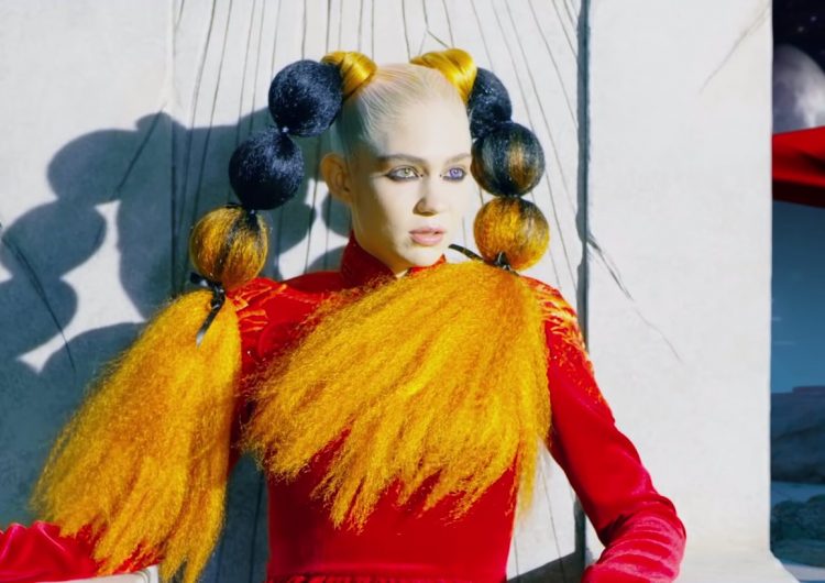 Grimes is literally selling her soul as a new art piece